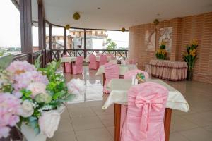 Gallery image of Hotel Hibiscus Louis in Libreville