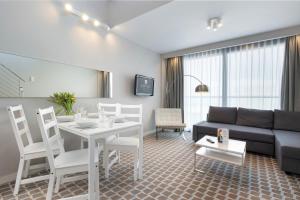 Fotografia z galérie ubytovania Deluxe Marine Seaview by Jantar Apartamenty Kołobrzeg v destinácii Kołobrzeg