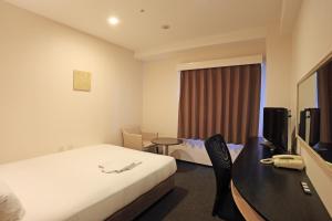 Телевизор и/или развлекательный центр в Smile Hotel Kyoto Shijo
