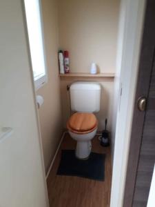 Un baño de Stacaravan 4pers in Bredene met eigen tuintje 2449