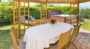 Zahrada ubytování Holiday house in Buje with balcony, air conditioning, W-LAN, washing machine (567-1)