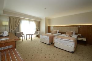 Gallery image of NK Hotel in Izmir