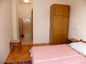 Posteľ alebo postele v izbe v ubytovaní Apartment in Duce with sea view, terrace, air conditioning, Wi-Fi (4166-2)
