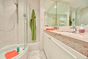 Bilik mandi di Residenz Bleichröder 09 +12 gambar