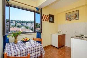 Φωτογραφία από το άλμπουμ του Apartment in Cavtat with sea view, balcony, air conditioning, WiFi (3686-2) σε Cavtat
