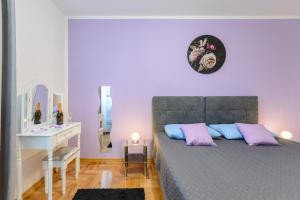 Posteľ alebo postele v izbe v ubytovaní Fairytale
