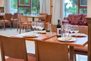 Nápoje v ubytování Hospedium Hotel Blu Sondika