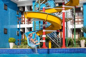 Bazén v ubytování Brisa da Praia Park Hotel nebo v jeho okolí