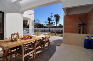 VILLA AZURO Spectacular IBIZA style Villa with heated private ...