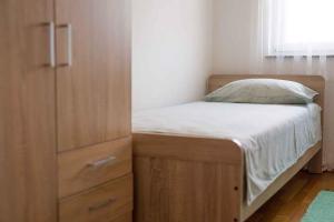 Postel nebo postele na pokoji v ubytování Apartment in Soline - Insel Krk 38395