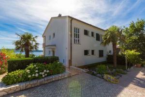 صورة لـ One-Bedroom Apartment Crikvenica 30 في كريكفينيسا