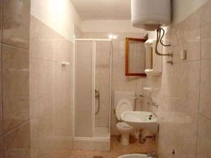 Fotografie z fotogalerie ubytování Apartment Pag 11 v destinaci Stari Okić