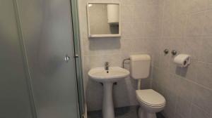 Fotografia z galérie ubytovania Two-Bedroom Apartment Malinska near Sea 1 v Malinskej