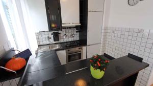 Kuchyň nebo kuchyňský kout v ubytování Apartment in Malinska 12