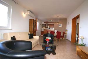 Posezení v ubytování Apartment in Malinska/Insel Krk 12860