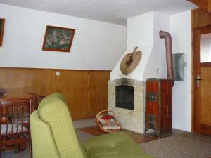 Posedenie v ubytovaní Holiday home in Stipoklasy 1175