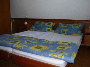 Posteľ alebo postele v izbe v ubytovaní Holiday home in Stipoklasy 1175