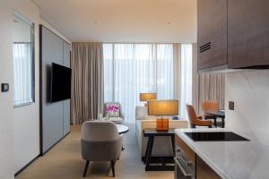 TV a/nebo společenská místnost v ubytování Hyatt Regency Phnom Penh