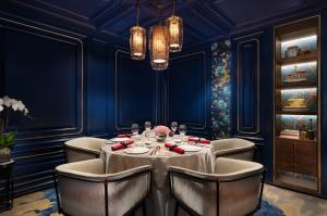 Uma área de estar em Mandarin Oriental, Hong Kong