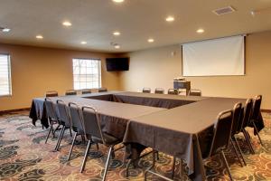 Konferenční prostory v ubytování Stanton Inn and Suites