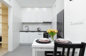 Fotografia z galérie ubytovania Metro Bielany Apartments by Noclegi Renters vo Varšave