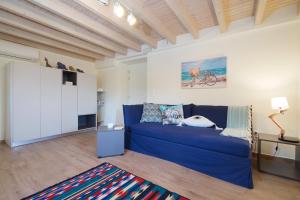 Postel nebo postele na pokoji v ubytování Villa Andromahi + 37 fotografií