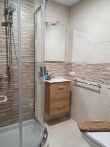 Kúpeľňa v ubytovaní COSTA LUZ Relax Suite