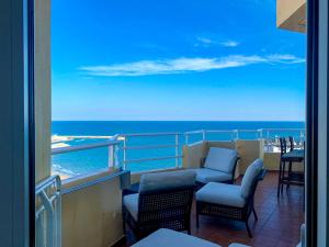 Apartment Orión Holidays Ático Dúplex Benalmádena, Spain ...