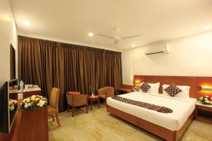 Gallery image of HOTEL AMALA in Pathanāmthitta