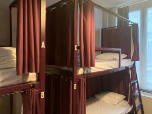 Postelja oz. postelje v sobi nastanitve Safestay Brussels Grand Place