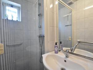 Fotografie z fotogalerie ubytování Holiday Home in 't Zand close to the Dutch coast v destinaci 't Zand