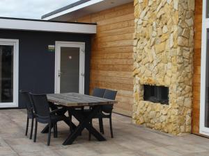 Φωτογραφία από το άλμπουμ του Chic Home with Sauna σε Bemelen
