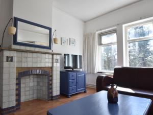 Kuchyň nebo kuchyňský kout v ubytování Holiday Home Bergen near Beach & Dunes