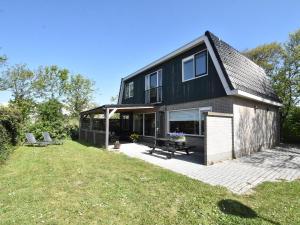 Zahrada ubytování Holiday Home in Callantsoog near Beach