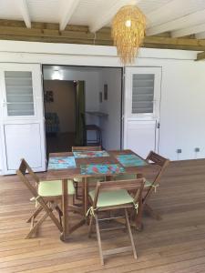 Afbeelding uit fotogalerij van Petit Havre Bleu in Le Gosier +20 foto's