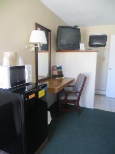 A television and/or entertainment center at Budget Inn Denison