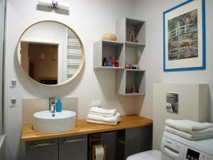 Kúpeľňa v ubytovaní Apartament Metro Kowieńska