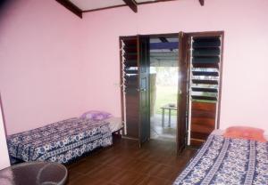 Bluepango Guest House客房内的一张或多张床位