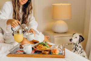 Makanan di atau berdekatan hotel