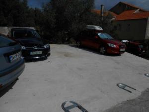Zdjęcie z galerii obiektu Apartments BISERKA (4232) w mieście Poljana