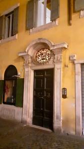 Fasada lub wejście do obiektu Principessa Trevi