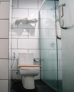 Kopalnica v nastanitvi Kalya Hotel Bandung Dago