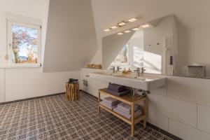 Zweite Heimat Heidelberg tesisinde bir banyo