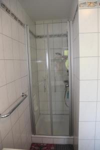 Koupelna v ubytování FeWo "Regnitztraum" in Forchheim - 3-Zimmer-Apartment - 2 Schlafzimmer