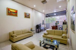 Hotel Bambu Kuning的休息区
