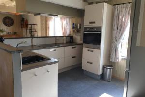 Köök või kööginurk majutusasutuses Gîte de charme en Ardennes