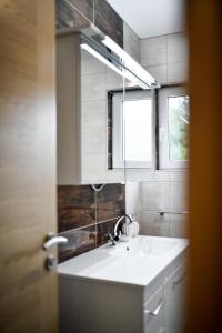 Fotografie z fotogalerie ubytování Apartments Diora v destinaci Seline