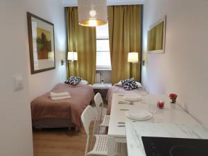 Zdjęcie z galerii obiektu Stadion Narodowy Warszawa UNIT ApartmentMini noclegi Super lokalizacja przy Metro MiniStudio with private banthroom w Warszawie