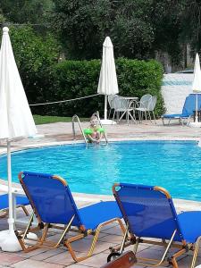 Bassein majutusasutuses Poseidon Suites by CorfuEscapes või selle lähedal