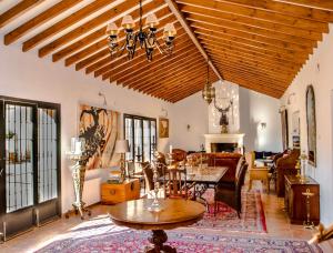 A seating area at La Esperanza Granada Luxury Hacienda & Private Villa